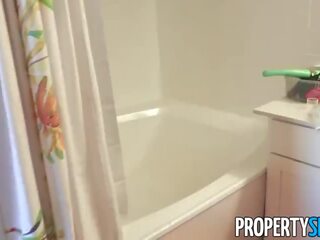 Propertysex еротичний реальний estate агент comes highly recommended ххх відео відео